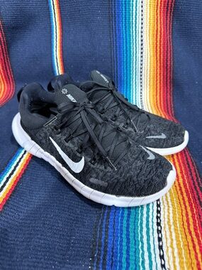 Nike Black and White Knit Training Sneakers